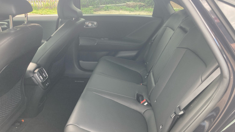 Hyundai IONIQ 6 239kW Ultimate 77kWh 4dr AWD Auto Electric Saloon